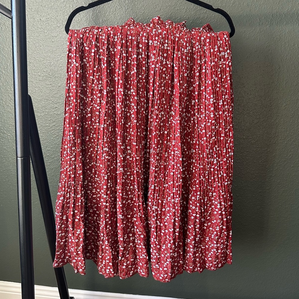 NWT - Midi Floral Skirt